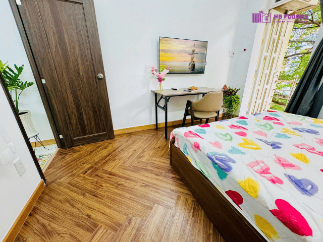 Sàn Gỗ Teak có chứa dầu tự nhiên nên khả năng chống ẩm rất tốt