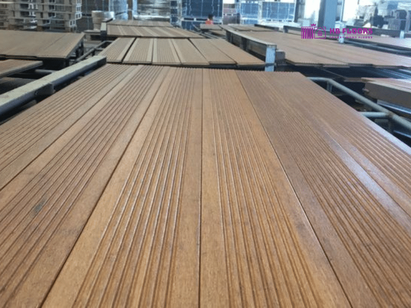 ván sàn tre ngoài trời (bamboo decking) chất lượng cao tại Sàn Gỗ Nhà Xinh