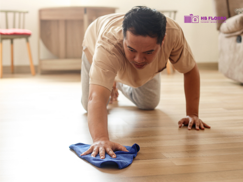 vệ sinh sàn gỗ tự nhiên sơn dầu